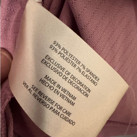 GapFit Performance T-Shirt Purple XL Moisture Wicking Stretch Activewear NWT - Picture 4 of 7